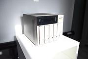 QNAP TVS-473e-8G.   SIECIOWY SERWER PLIKÓW NAS