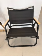 Czarne Składane krzesło turystyczne 