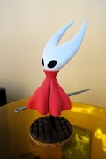 Figurka Hornet z gry Hollow Knight 