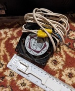 Wentylator 230V sprawny z długim przewodem i wtyczką