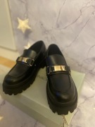 Loafersy mokasyny Even&Odd rozmiar 39 Czarne Skórzane Elegant Casual