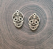 kolczyki drewniane czaszka7 hand made decoupage scrapbooking baza