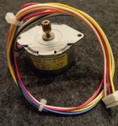 Silnik krokowy MITSUMI M42SP-5   6,5 OHM 