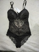 Nowy koronkowe body S