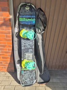 Deska Snowboardowa HEAD THE GOOD + wiązania DRAKE DL + plecak