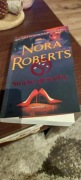 Nora Roberts-Święte grzechy .