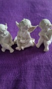Aniołki figurki jak na zdjęciu ok.5.5cm każda
