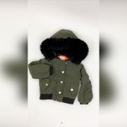 River Island Kurtka dziecięca bomberka khaki 92