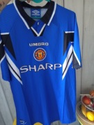 koszulka piłkarska marki Umbro, model Manchester United Third Nowa 1996/97