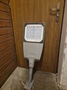 Lampa Uliczna, Naświetlacz Philips 8143lm,  parking, podwórko,uchwyt