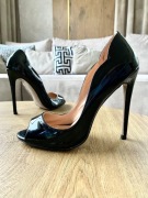 Klasyczne szpilki na wysokim obcasie lakierowane roz. 37 peeptoe