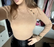 ZARA prążkowany golf półgolf sweter z golfem złote guziki prążki brązowy