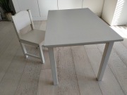 IKEA SUNDVIK Zestaw stolik z krzesełkiem biały