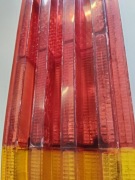 Klosz z odbłyśnikami lampy tylnej do Mercedesa 107 USA