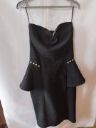 Śliczna czarna sukienka damska 