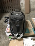 Odkurzacz i urządzenie do pieczenia chleba 