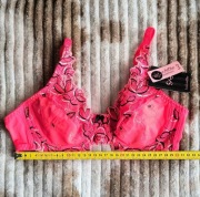 Biustonosz Hunkemöller 