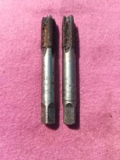 106. Komplet gwintowników calowych rurowych 1/4"