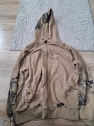 Brązowa bluza cropp z motywem smoka