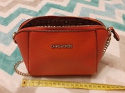 Czerwona  wizytowa torebka  David Jones