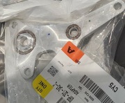 Łącznik do skrzyni biegów  Audi Volkswagen nr. 09P321343A / 09P321343C