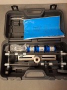 Szablon do osadzania zamków w drzwiach