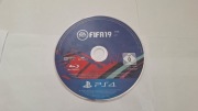 Gra na ps4 Fifa 19 piłka nożna po polsku na konsolę ps4 Sony Playstation 4