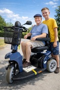 Skuter inwalidzki elektryczny STERLING XS mocna amortyzacja wygoda