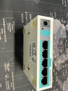 Router Mikrotik RB750