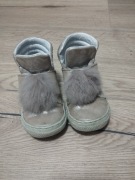 Jesienne buty dla dziewczynki r. 23