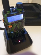 Baofeng UV-5R krótkofalówka militarna radiotelefon +batery pack i pokrowiec