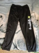 Czarne eleganckie dresy