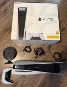 PlayStation 5 z napędem Blu-ray + 7 gier | Wrocław