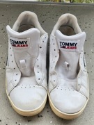 Białe sneakersy adidasy Tommy Helfiger r 42