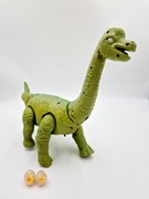 Diplodok interaktywny chodzi ryczy znosi jaja