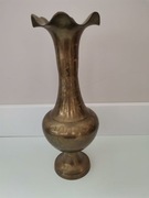 Wazon w wyduszane wzorki, wysokość 32 cm, mosiężny, niespotykany
