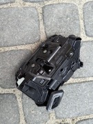VW Polo V 6R - zamek drzwi prawych przednich - 5K1837016D