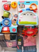 Zestaw dla niemowląt Fisher-Price - kocyk, pieluszki, lusterko, zabawki
