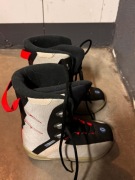 BUTY SNOWBOARDOWE rozmiar 34 dla dziecka