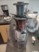 Kenwood PureJuice One JMP400WH wyciskarka
