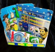 Zestaw prezentowy Toy Story Chudy Buzz Astral aparat kredki 