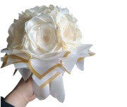 Baza na  bukiet z pralin Raffaello lub Ferrero  prezent na Komunię 