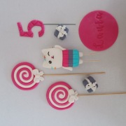 Koci domek Gabi figurki na tort dekoracje cukrowe 