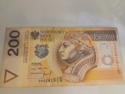 Banknot dwieście złotych 