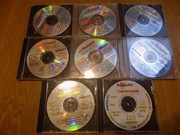 Twój Niezbędnik Komputer Świat z lata 2000 -2002 - 8 szt. zawiera nr 1