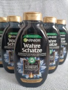 Szampon Garnier Botanic Therapy z węglem aktywnym i olejem z czarnuszki