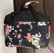 Damska Torba na laptopa 15,6" lekka w kwiaty pokrowiec na laptopa ZAGATTO