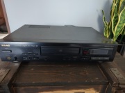 Odtwarzacz CD TEAC CD-P1100