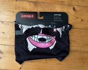 AIRHOLE Mustache M/L 39 zamiast 139