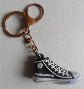 Breloczek do kluczy Trampek Tenisówka